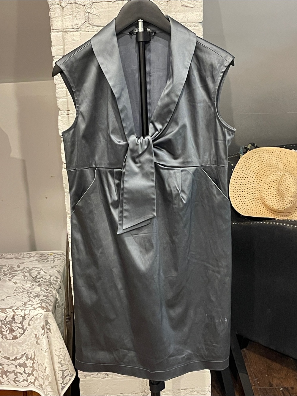 Sleeveless silvery gray dress by Laundry read